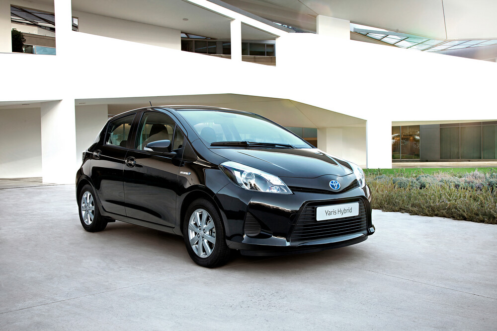 Toyota Yaris 2012.jpg