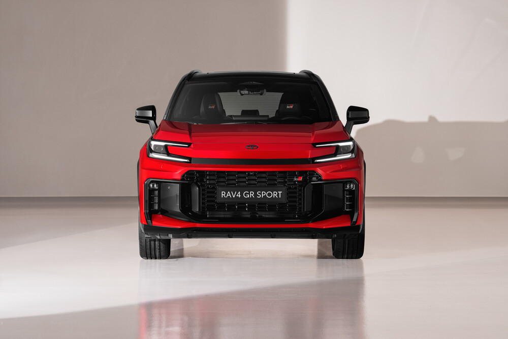 2026_RAV4 GR Sport_static_003.jpg